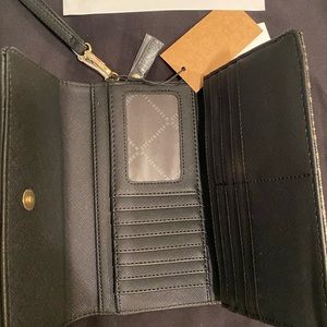 Steve Madden wristlet wallet!